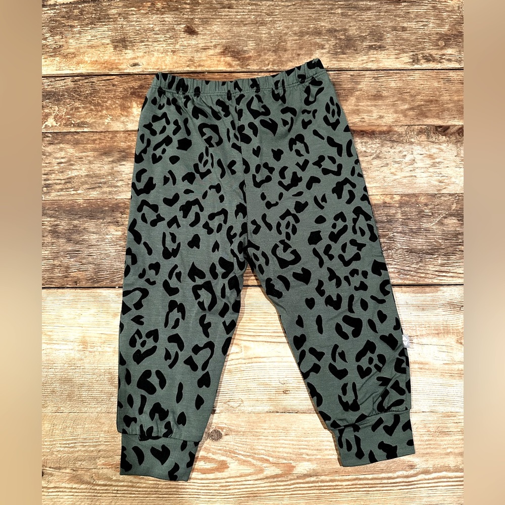 NWT Kyte Baby - leopard print leggings size 12-18 months